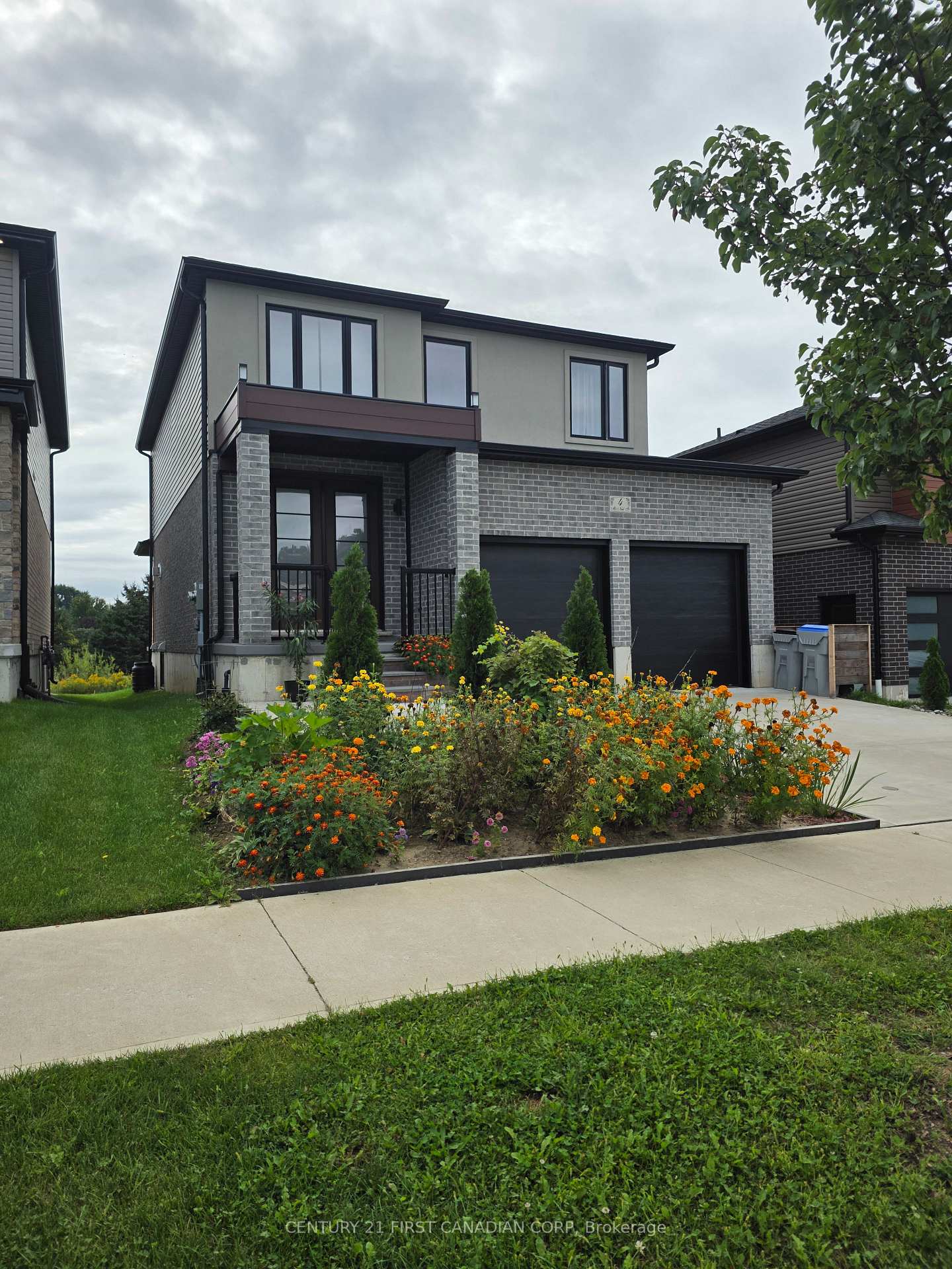 4 McNeil Street, Strathroy-Caradoc, ON N0L 1W0