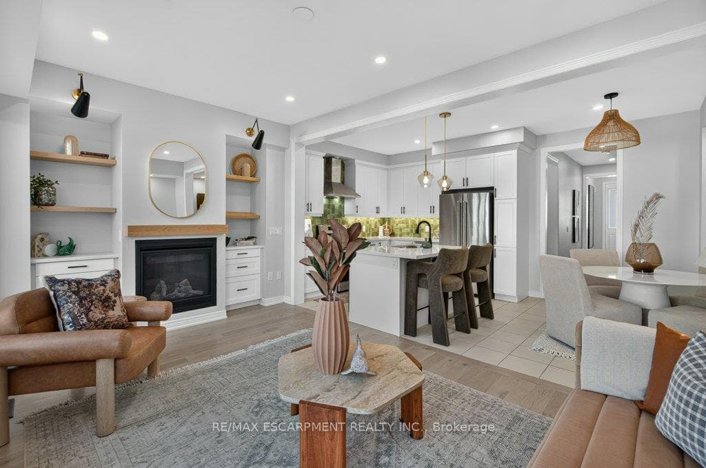 347 Raymond Road, Hamilton, ON L9K 0J8