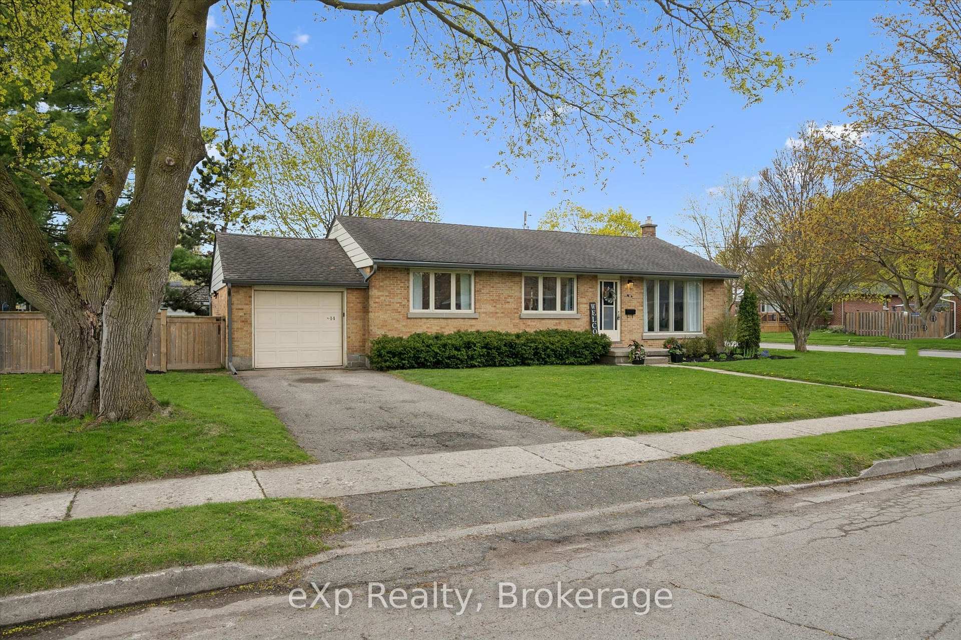 14 Glenwood Avenue, Guelph, ON N1H 4L2