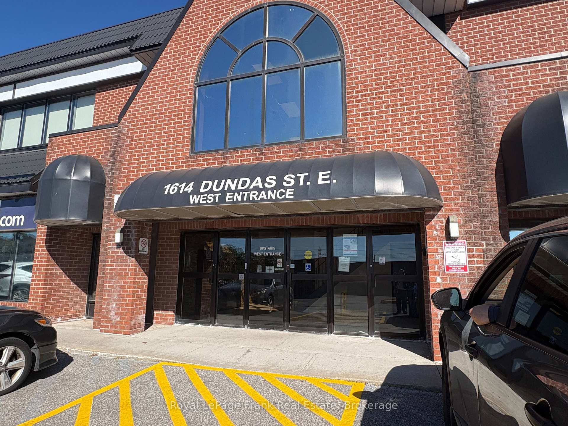 1614 Dundas Street E 210, Whitby, ON L1N 8Y8