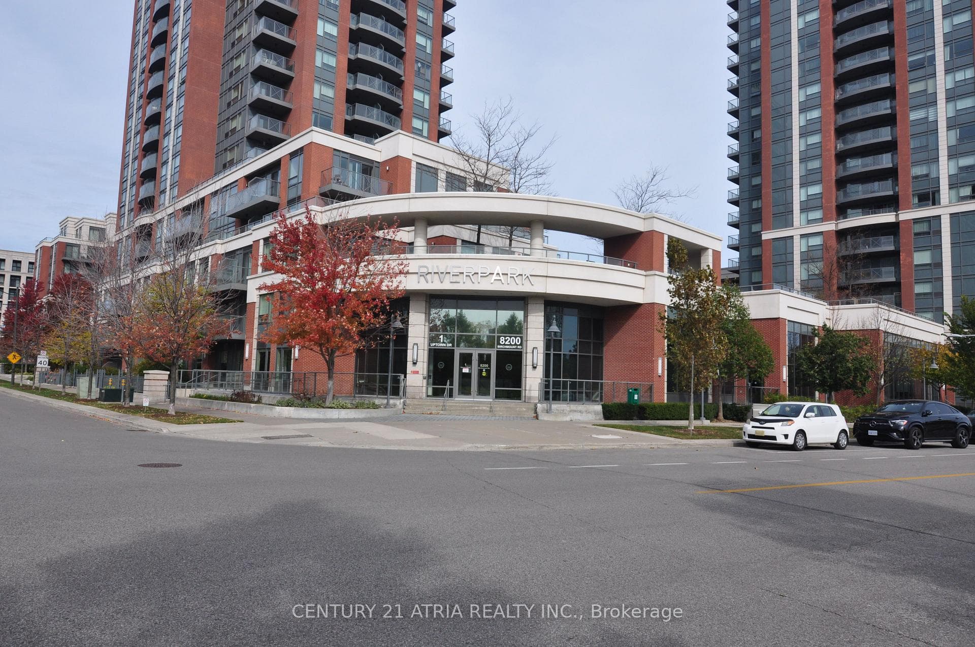 1 Uptown Drive 308, Markham, ON L3R 5C1