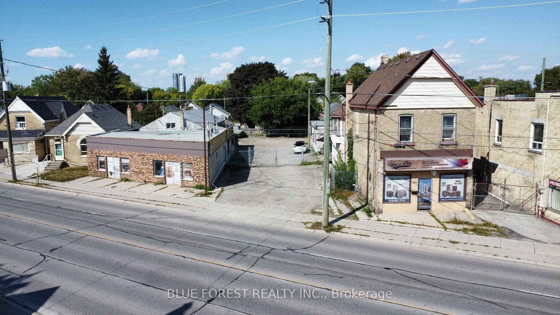 350 Hamilton Road, London East, ON N5Z 1R5