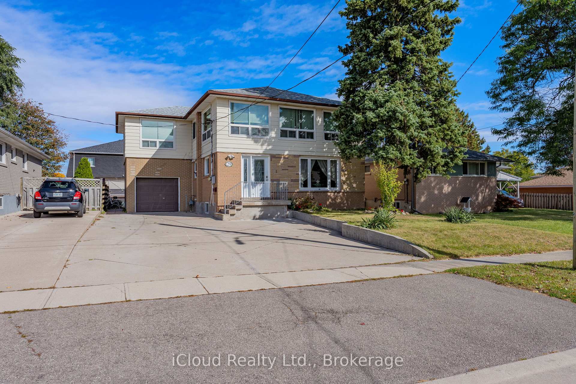 29 Langstone Crescent, Halton Hills, ON L7G 4N2