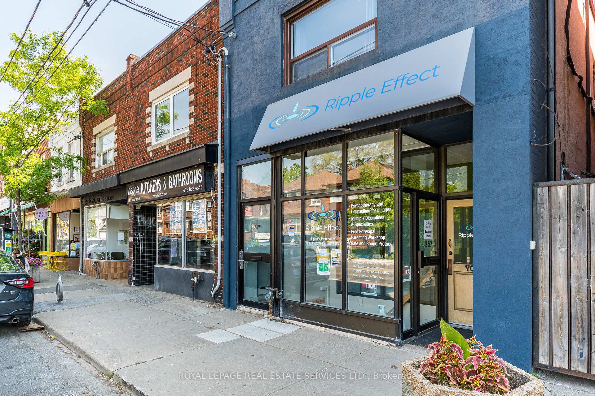 357 Jane Street, Toronto, ON M6S 3Z2