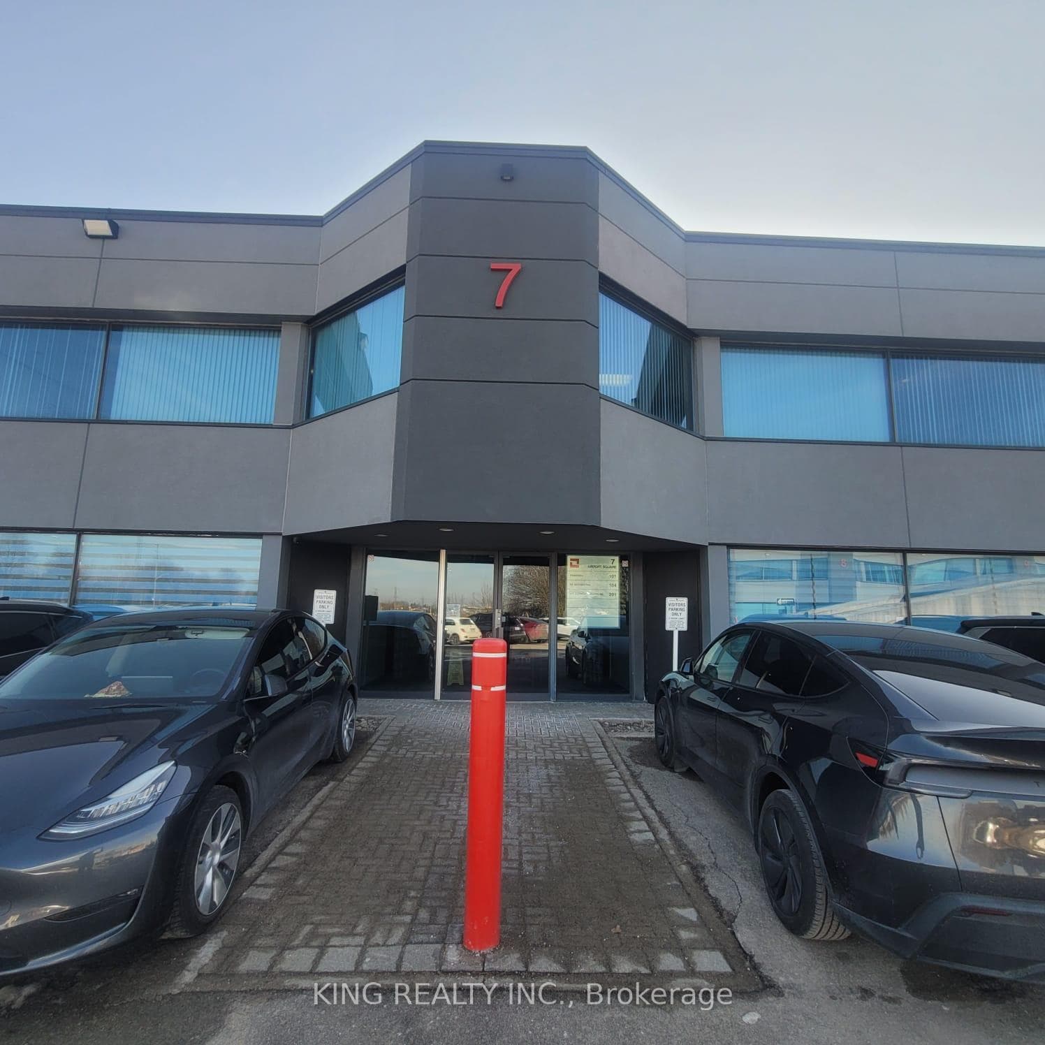 2600 Skymark Avenue 7-104, Mississauga, ON L4W 5B2