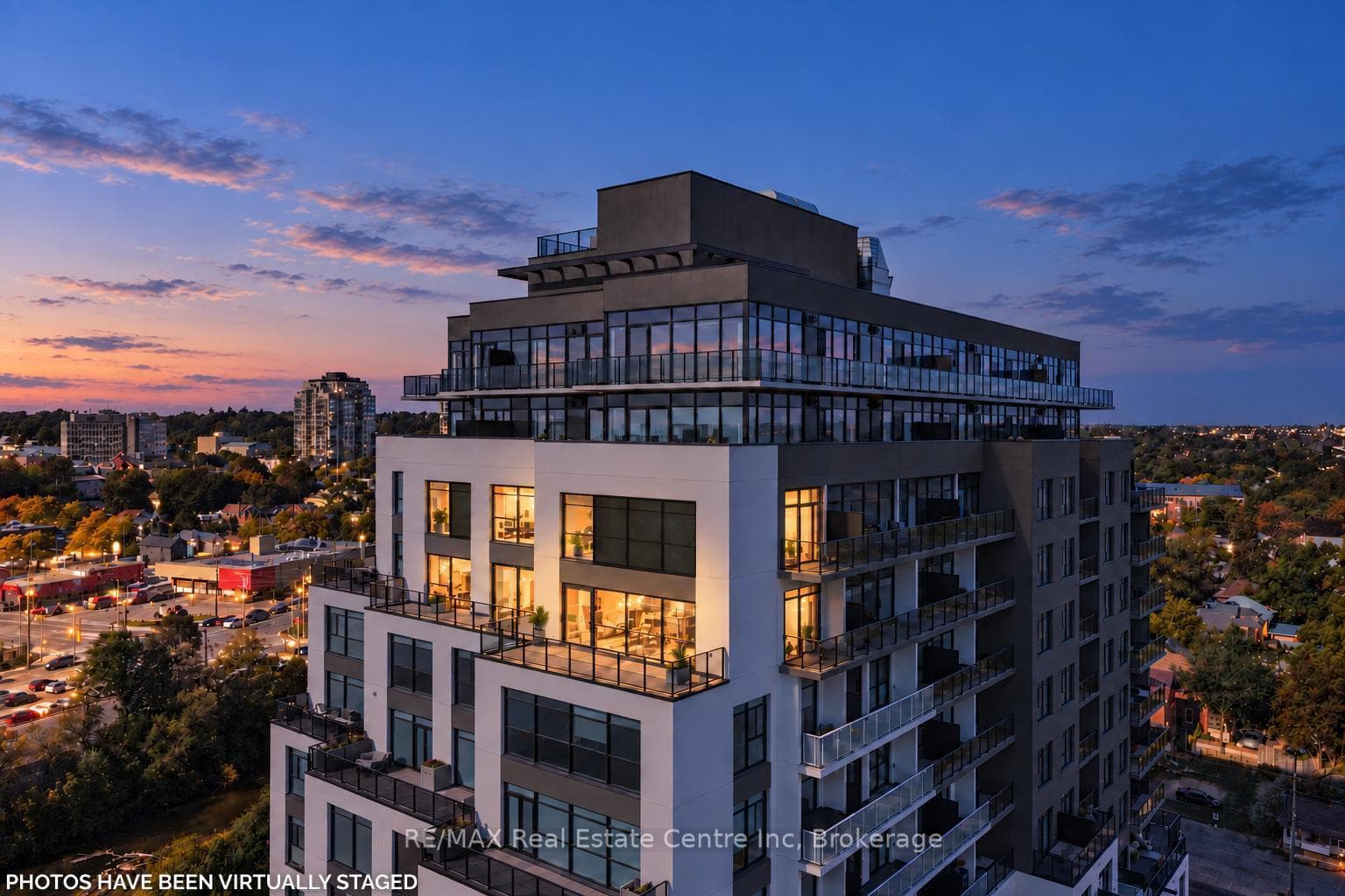 71 Wyndham Street S 1104, Guelph, ON N1E 5R3