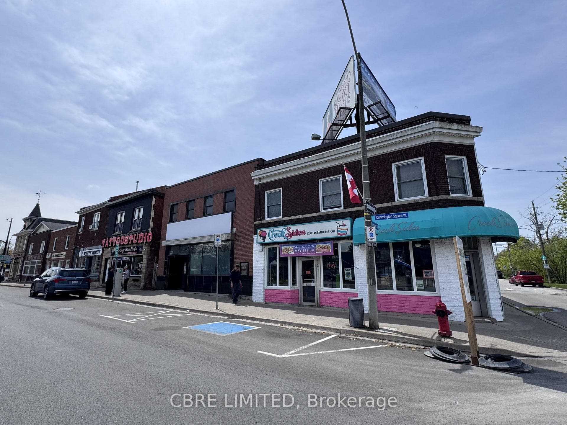 8170 Cummington Square W, Niagara Falls, ON L2G 6V9