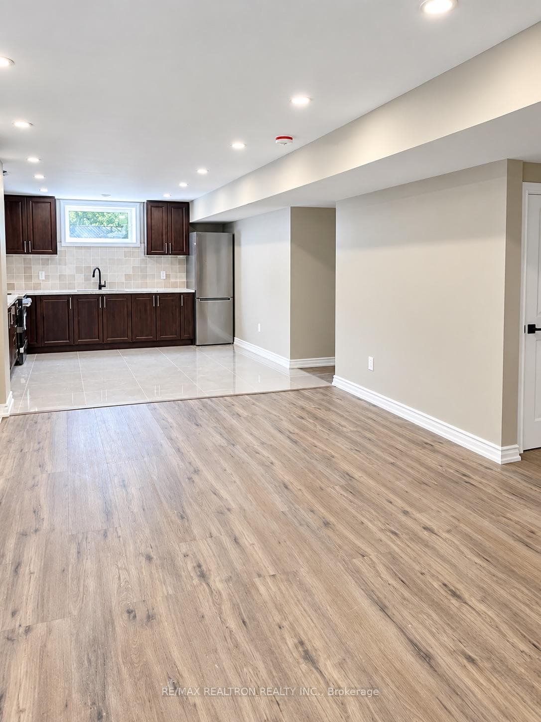 59 Cumber Avenue Lower Unit, Toronto, ON M1E 1T2