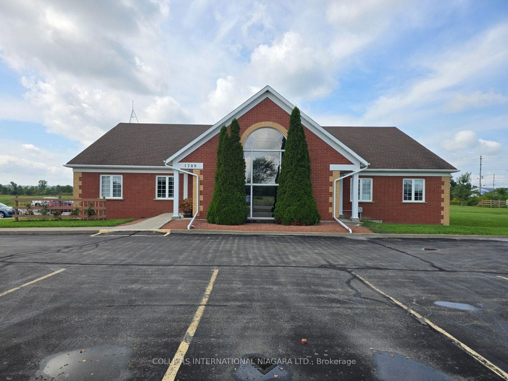 1789 Merrittville Highway unit #9, Thorold, ON L3B 5N5