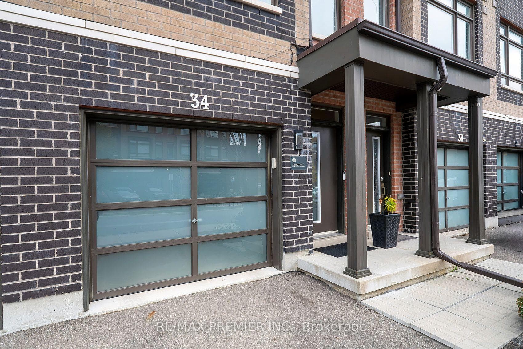 34 Dalhousie Street, Vaughan, ON L4L 0L6