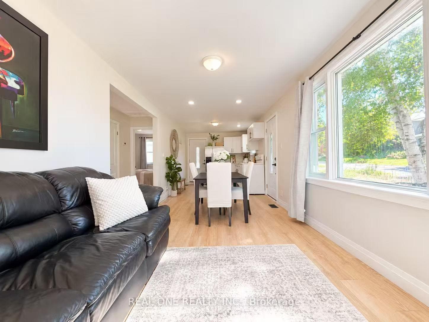 24 Main Street, East Gwillimbury, ON L0G 1M0