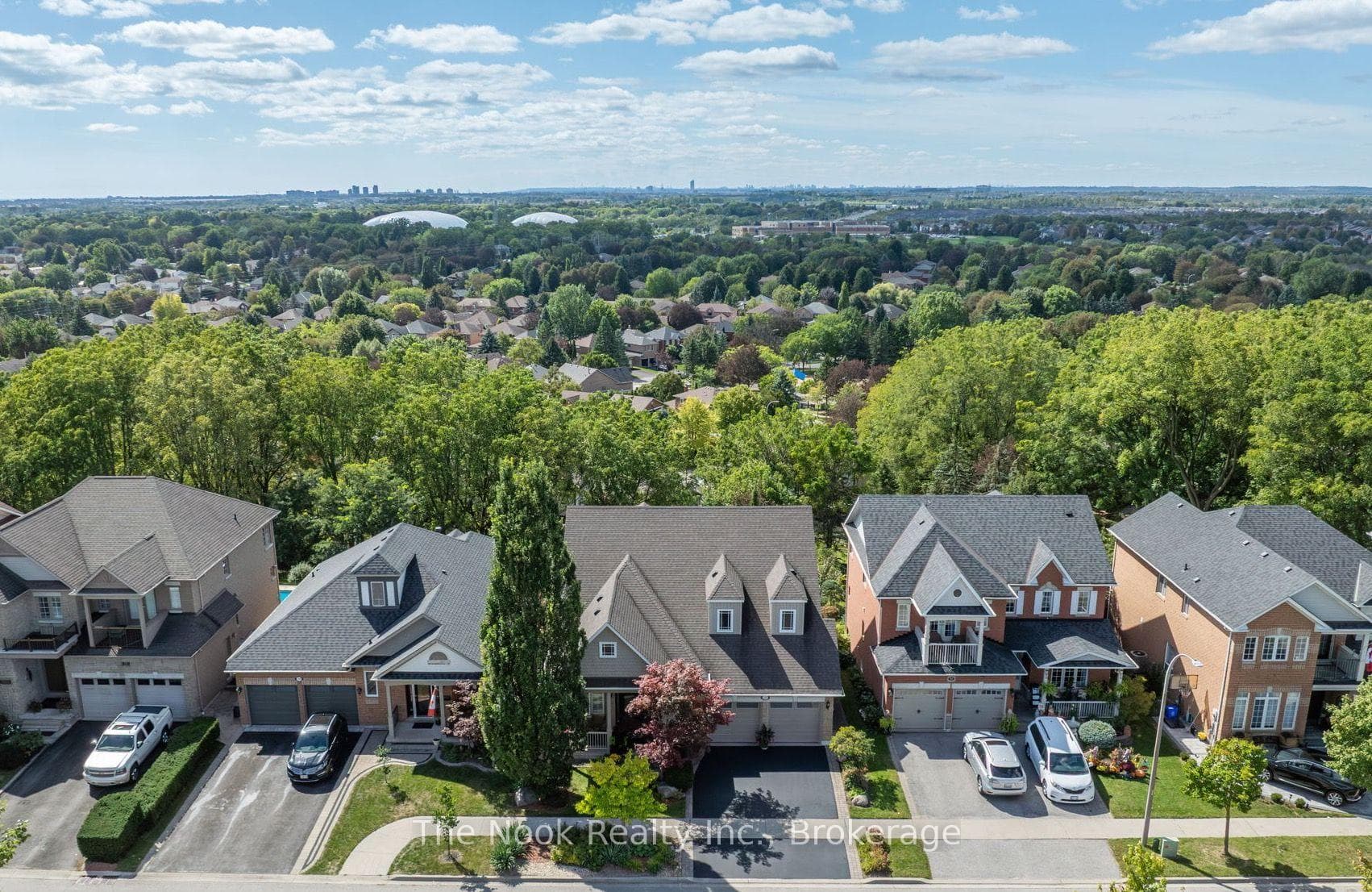 70 James Rowe Drive, Whitby, ON L1R 2Y3