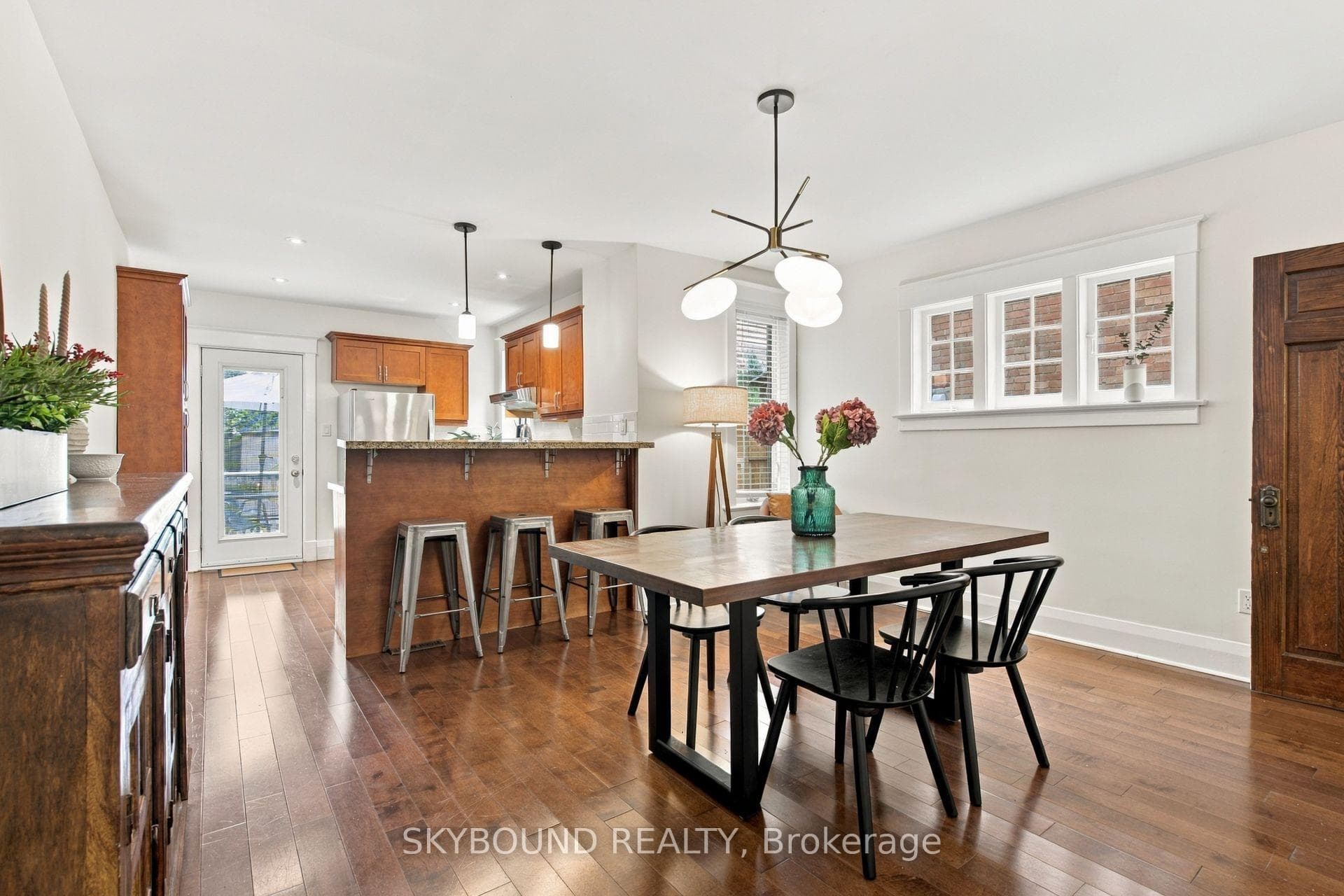 45 Westlake Avenue, Toronto, ON M4C 4P7