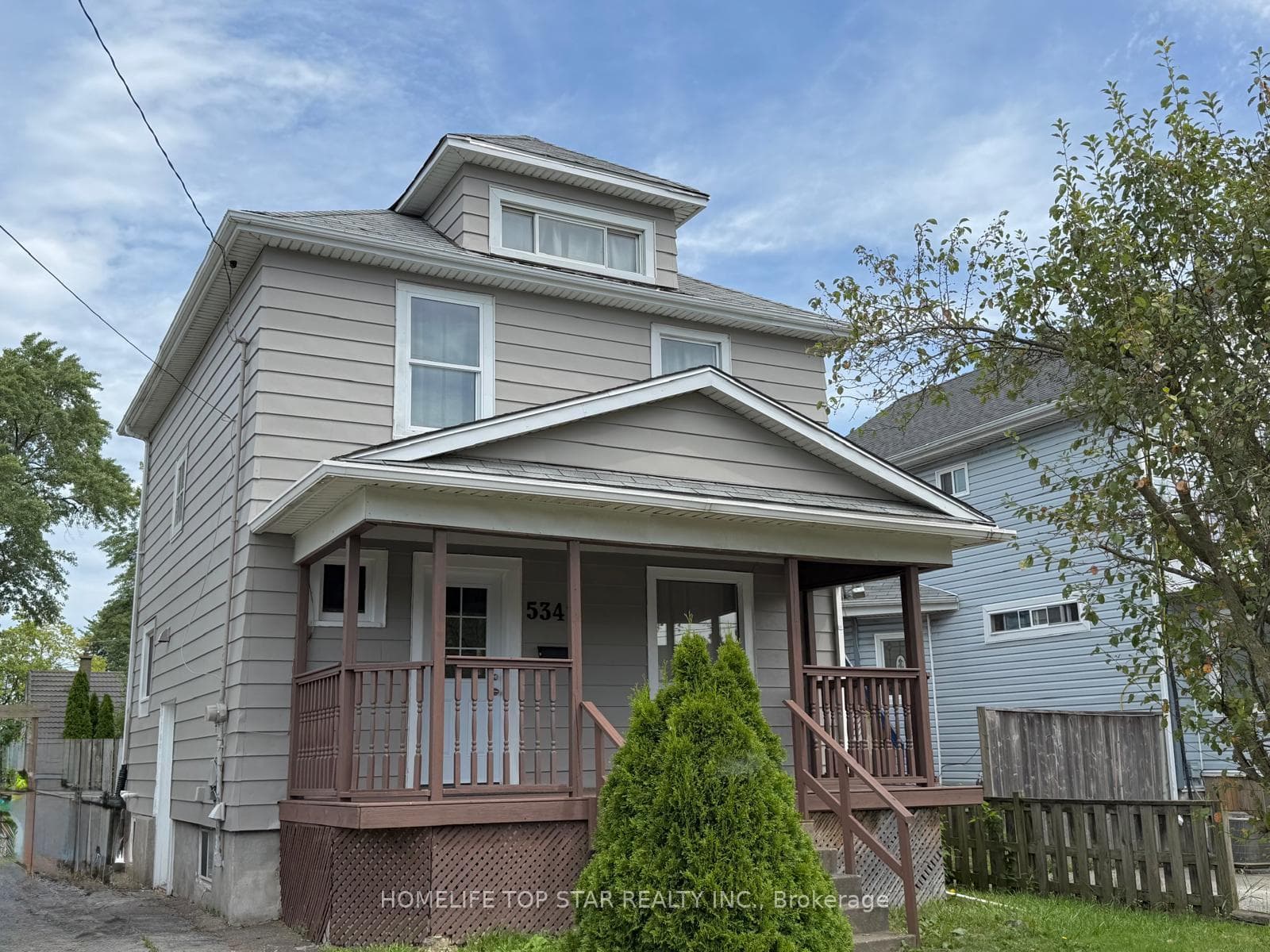 5341 McRae Street N, Niagara Falls, ON L2E 1R3