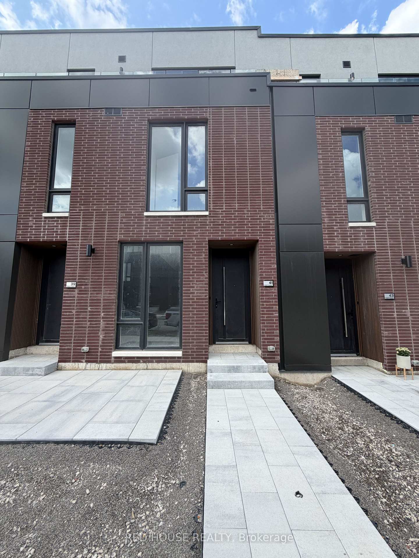 41 Everett Common, St. Catharines, ON L2P 0H1