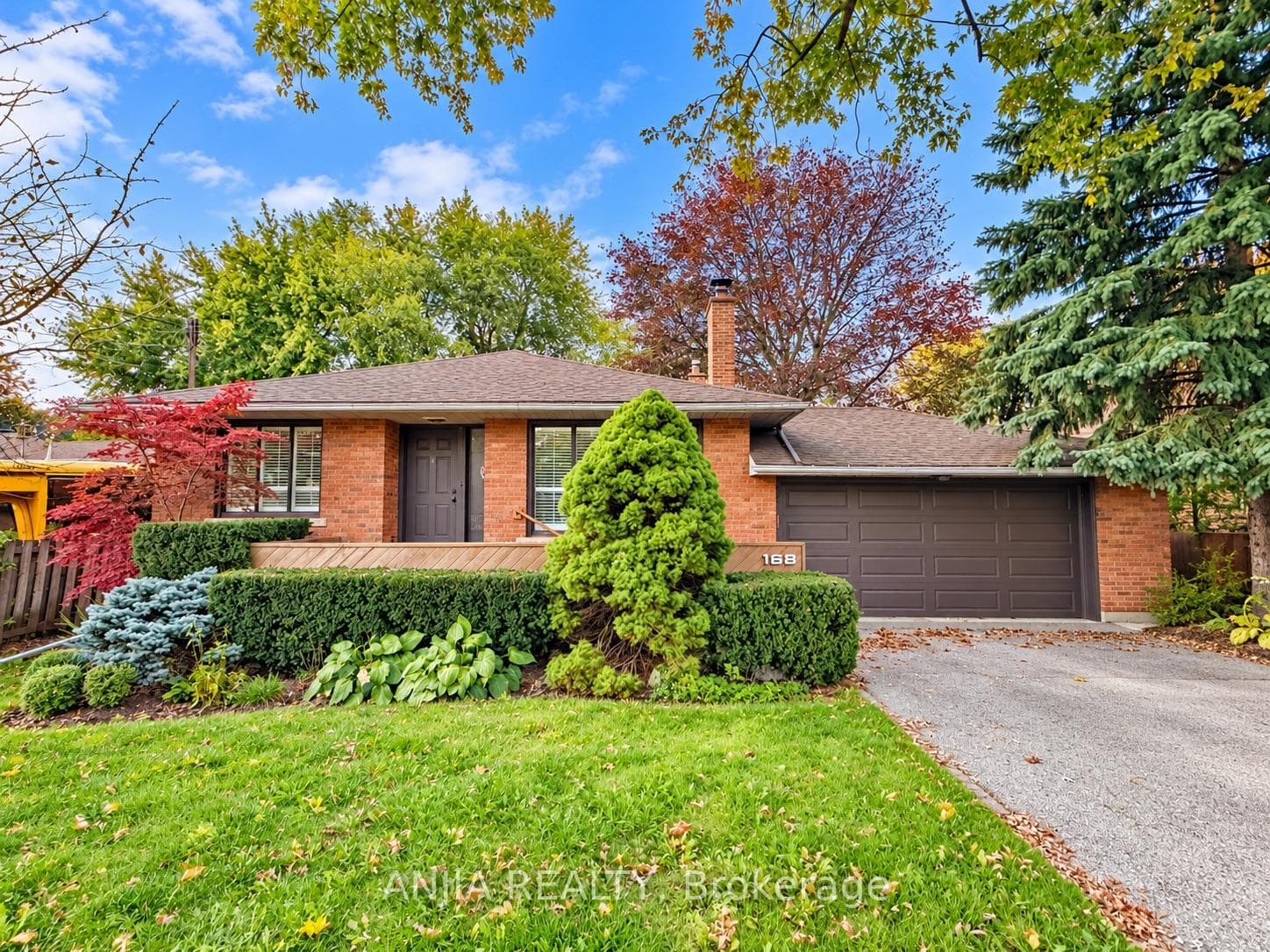 168 York Mills Road, Toronto, ON M2L 1K7