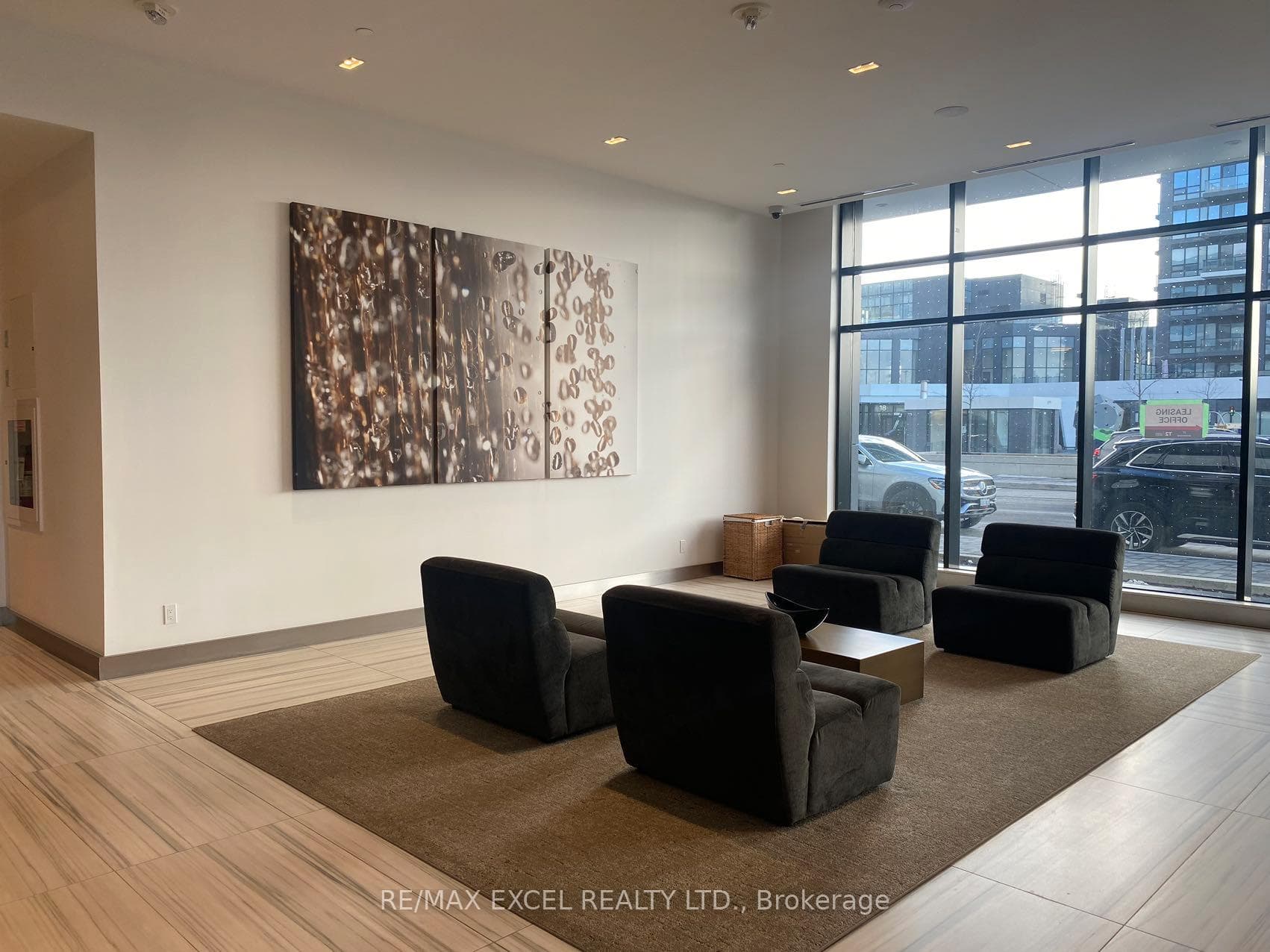 38 Water Walk Drive 2101, Markham, ON L3R 6M8