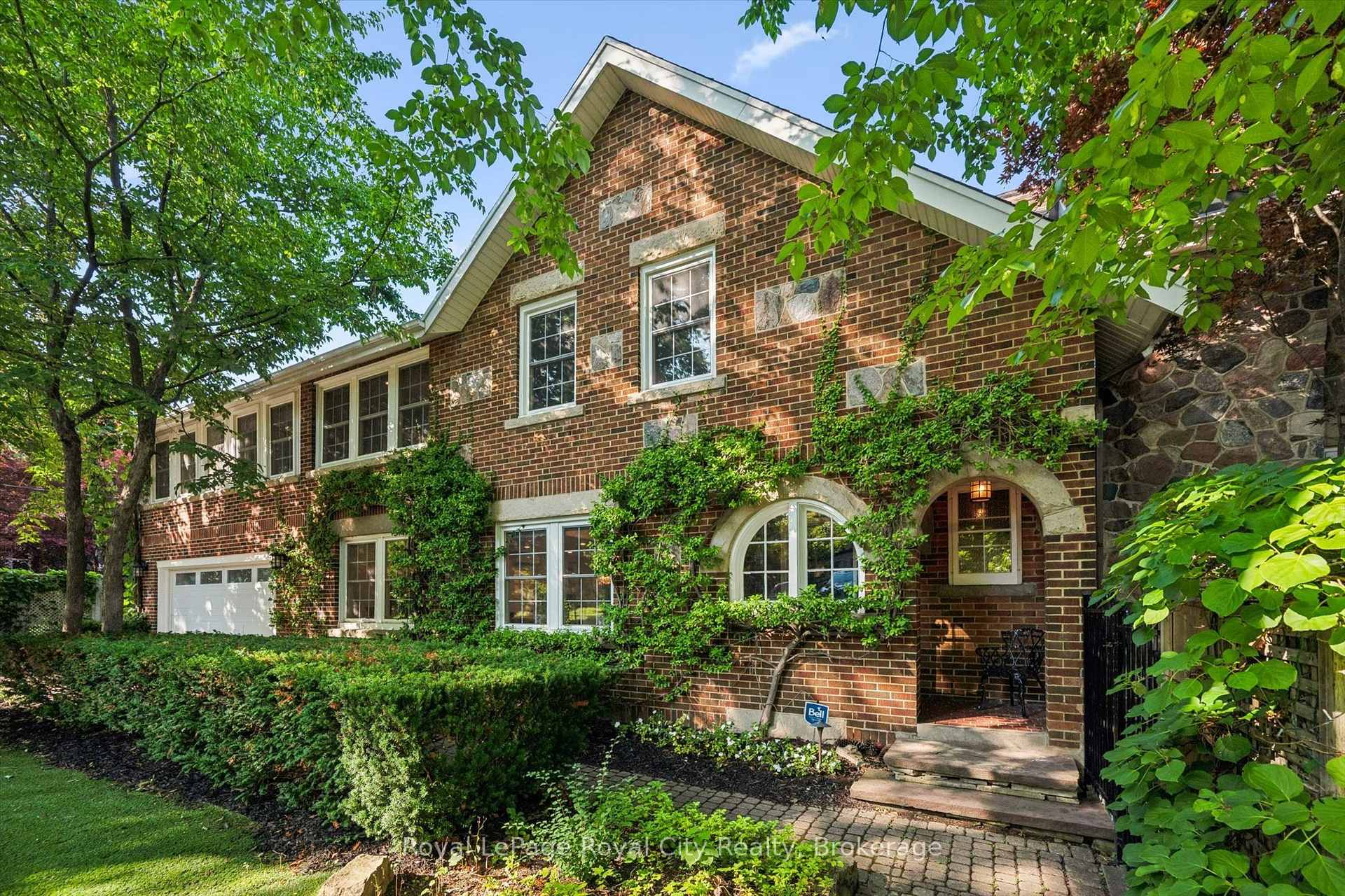1 Barber Avenue, Guelph, ON N1H 5E6