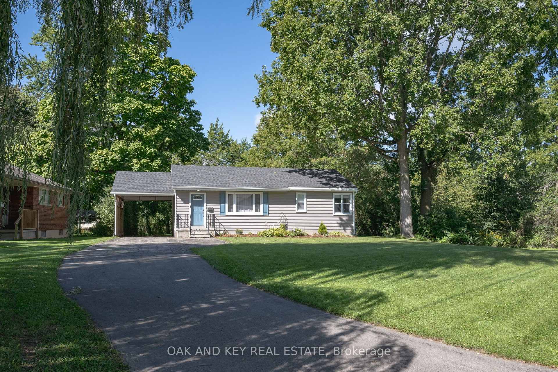 102 Crescent Avenue, Central Elgin, ON N5R 0L4