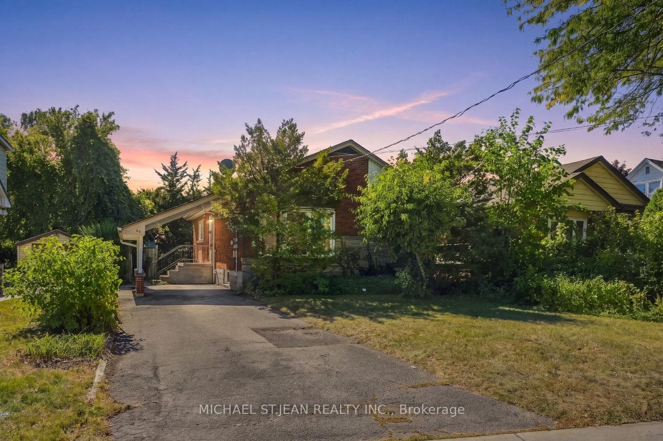 63 Ofield Road, Hamilton, ON L8S 2M6