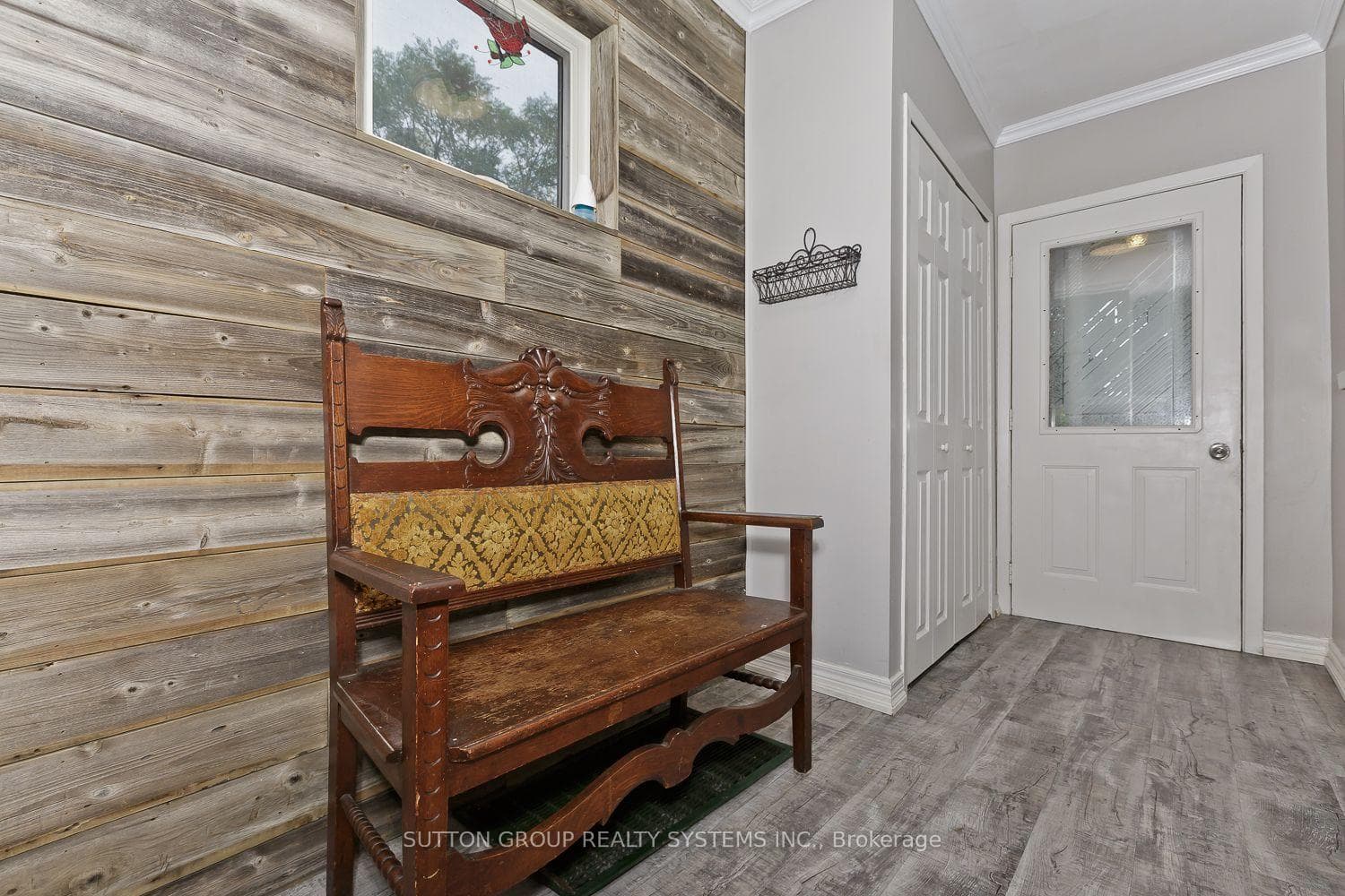 14 Lake Shore Drive, Toronto, ON M8V 1Z2
