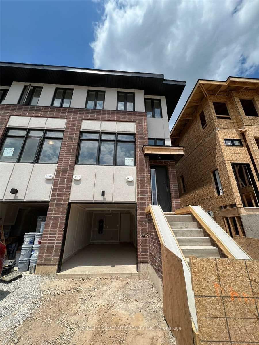 527 Shaver Road 6, Hamilton, ON L9G 0J1