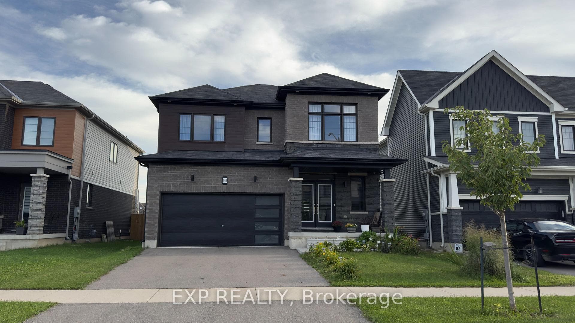 8040 Blue Ash Lane, Niagara Falls, ON L2H 0N9