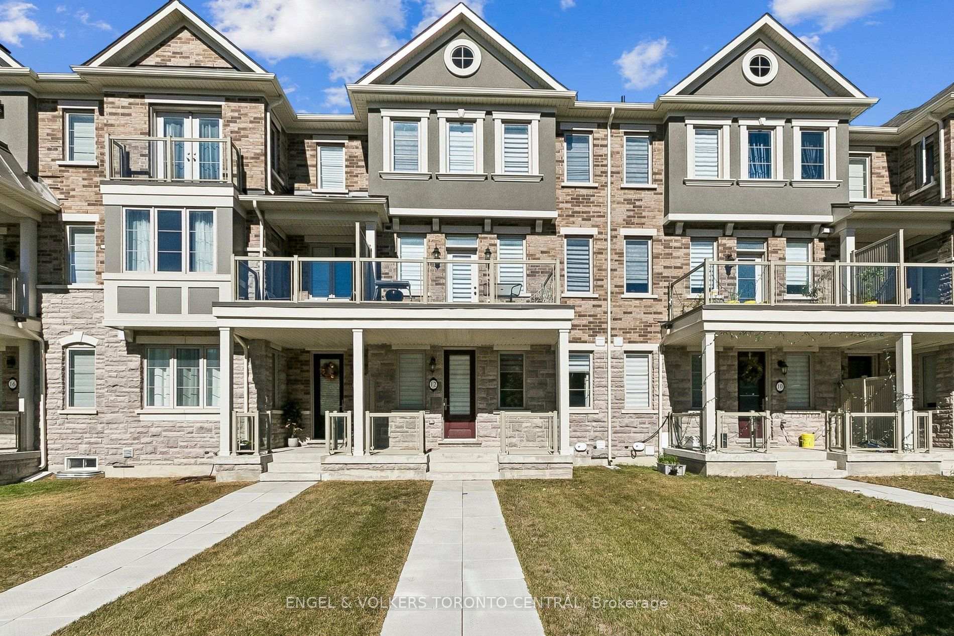 12 Bruce Boyd Drive, Markham, ON L6B 1A8