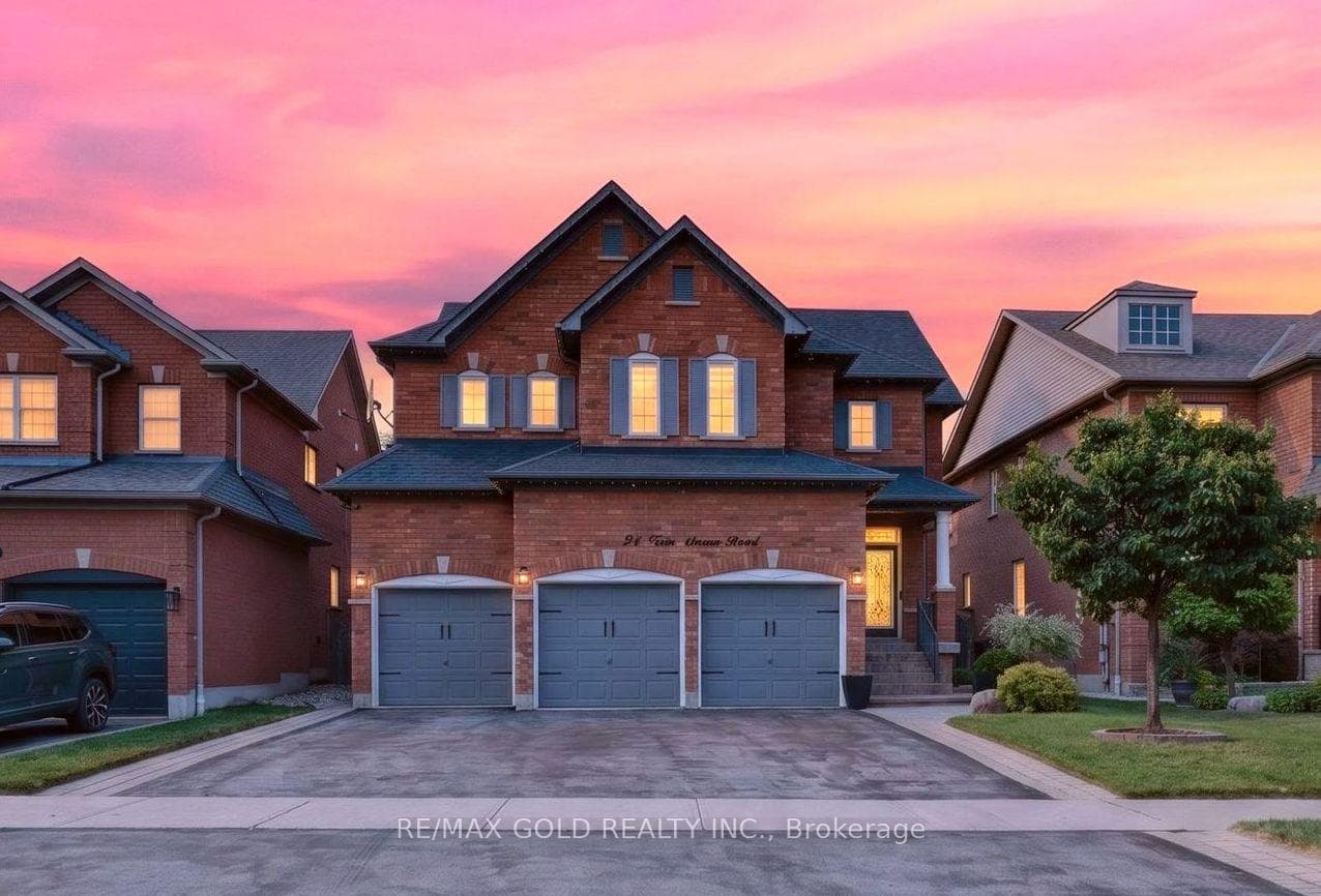 94 Twin Streams Road, Whitby, ON L1P 0A4