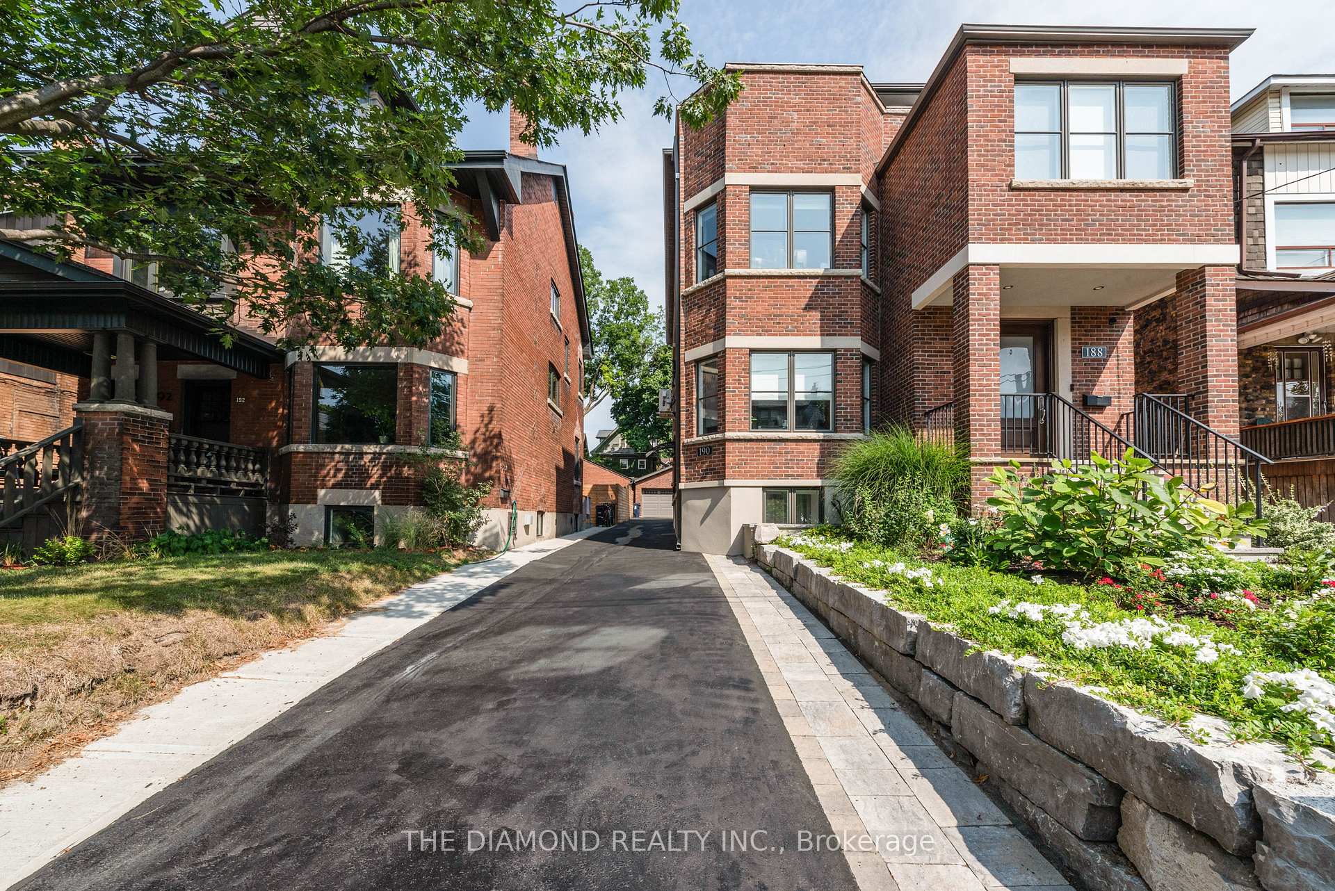 188 Westminster Avenue, Toronto, ON M6R 1P1