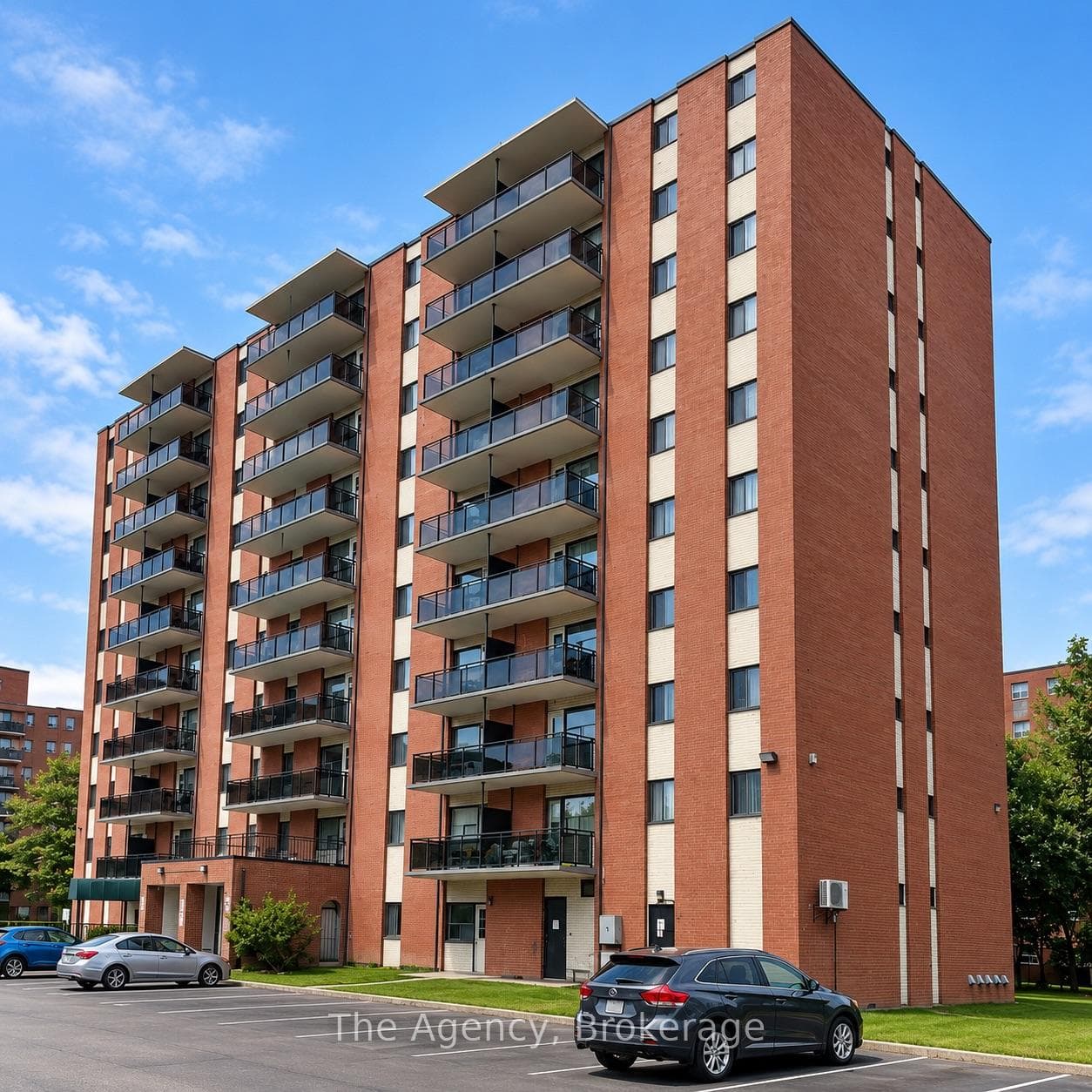 45 Paisley Boulevard W 102, Mississauga, ON L5B 1E4