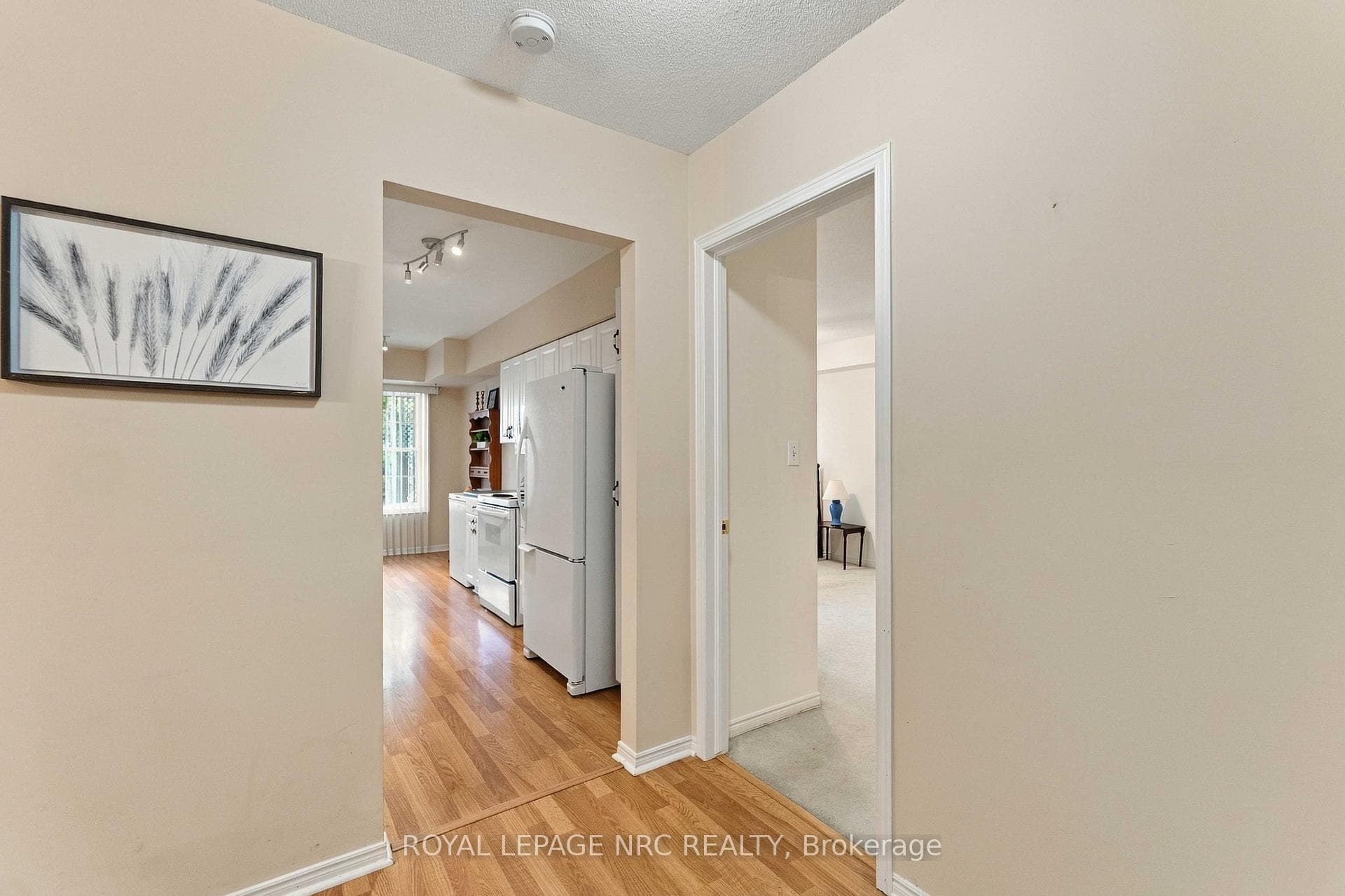 4090 John Charles Boulevard 104, Lincoln, ON L0R 2C0