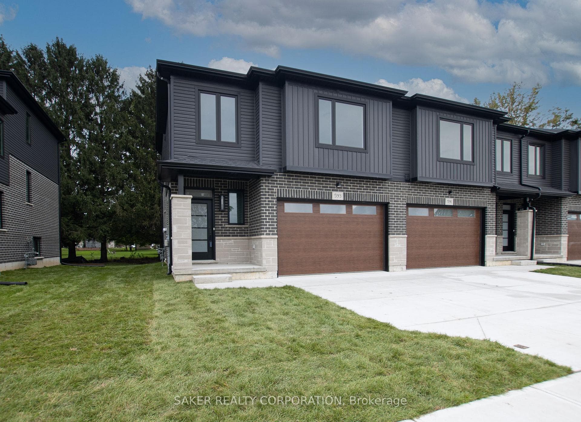 581 REGENT Street, Strathroy-Caradoc, ON N0L 1W0