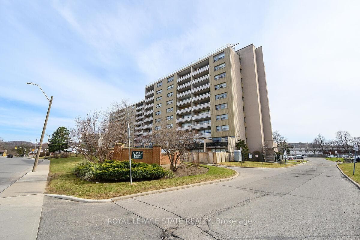 15 Albright Road 811, Hamilton, ON L8K 5J2