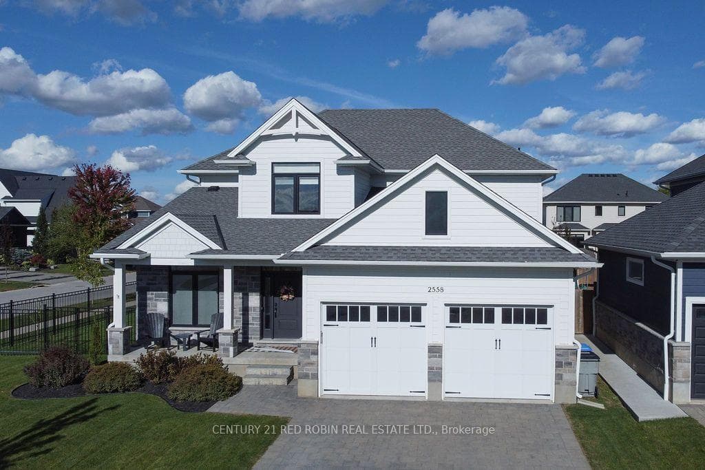 2558 Terry Fox Court, Strathroy-Caradoc, ON N0L 1W0