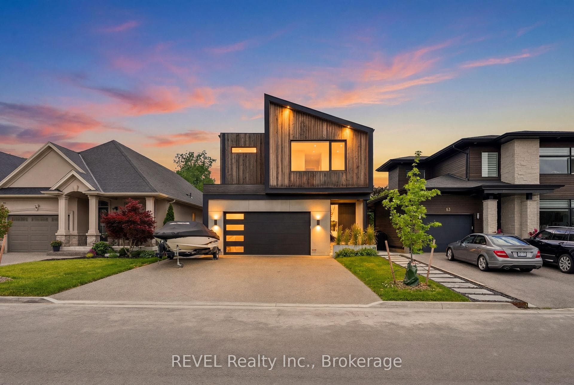81 Mackenzie King Avenue, St. Catharines, ON L2P 0E1