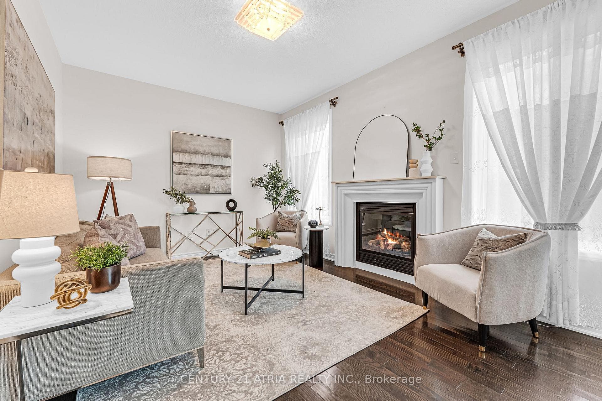 468 Kwapis Boulevard, Newmarket, ON L3X 3K5