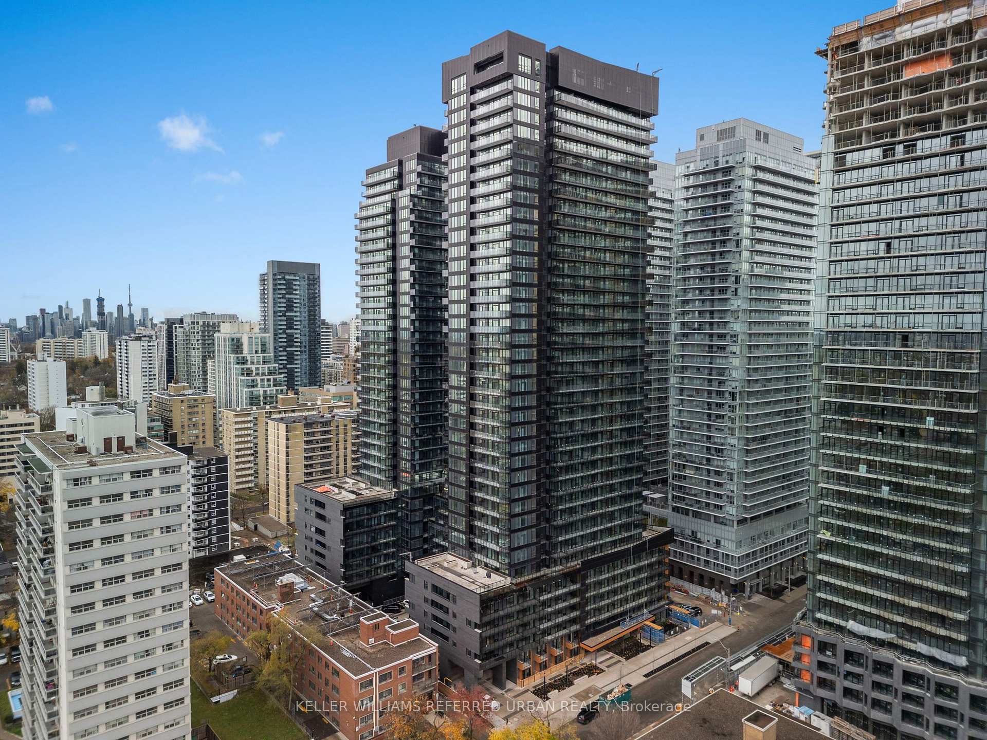 117 Broadway Avenue 318, Toronto, ON M4P 1V3