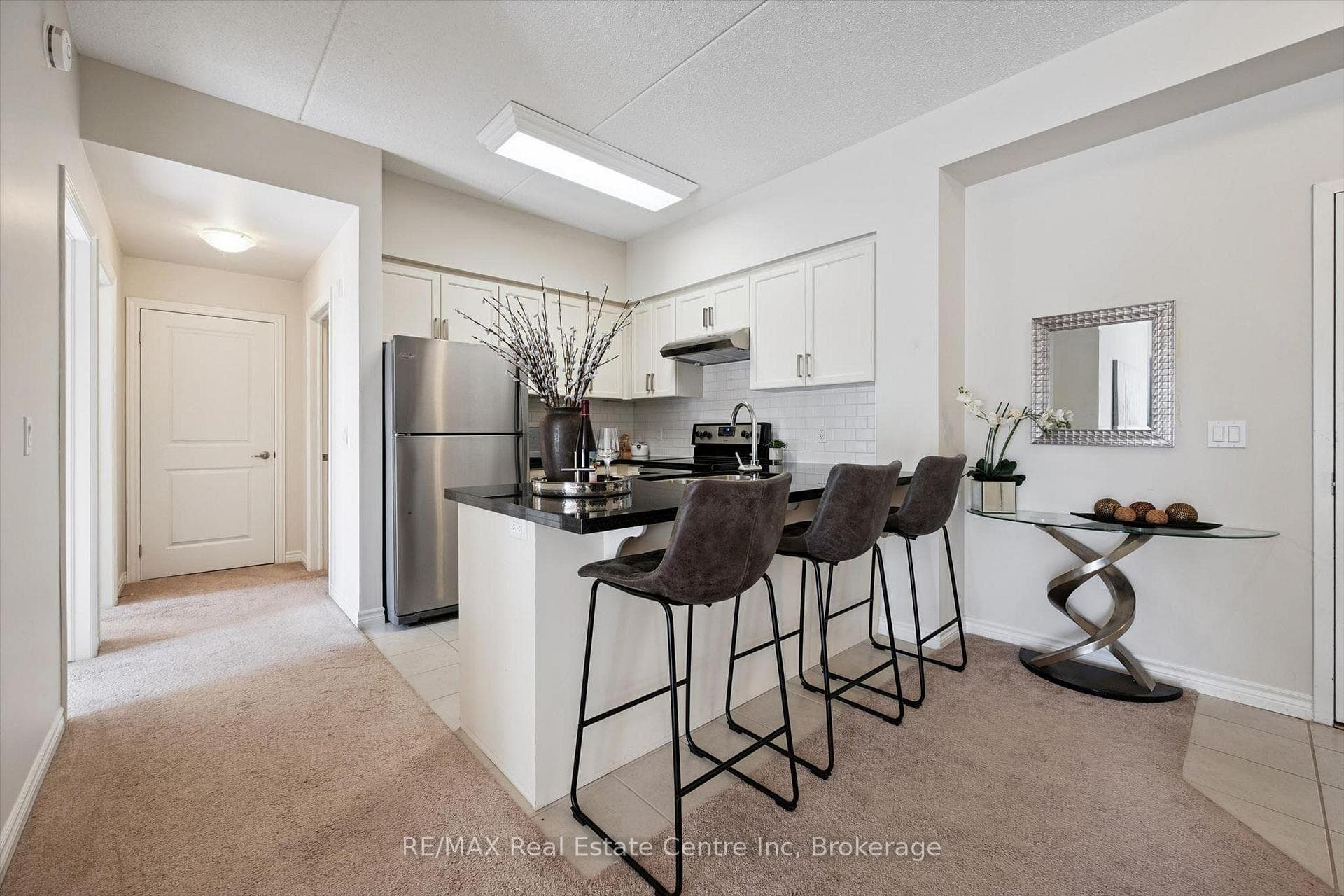 1077 Gordon Street 134, Guelph, ON N1G 0E3