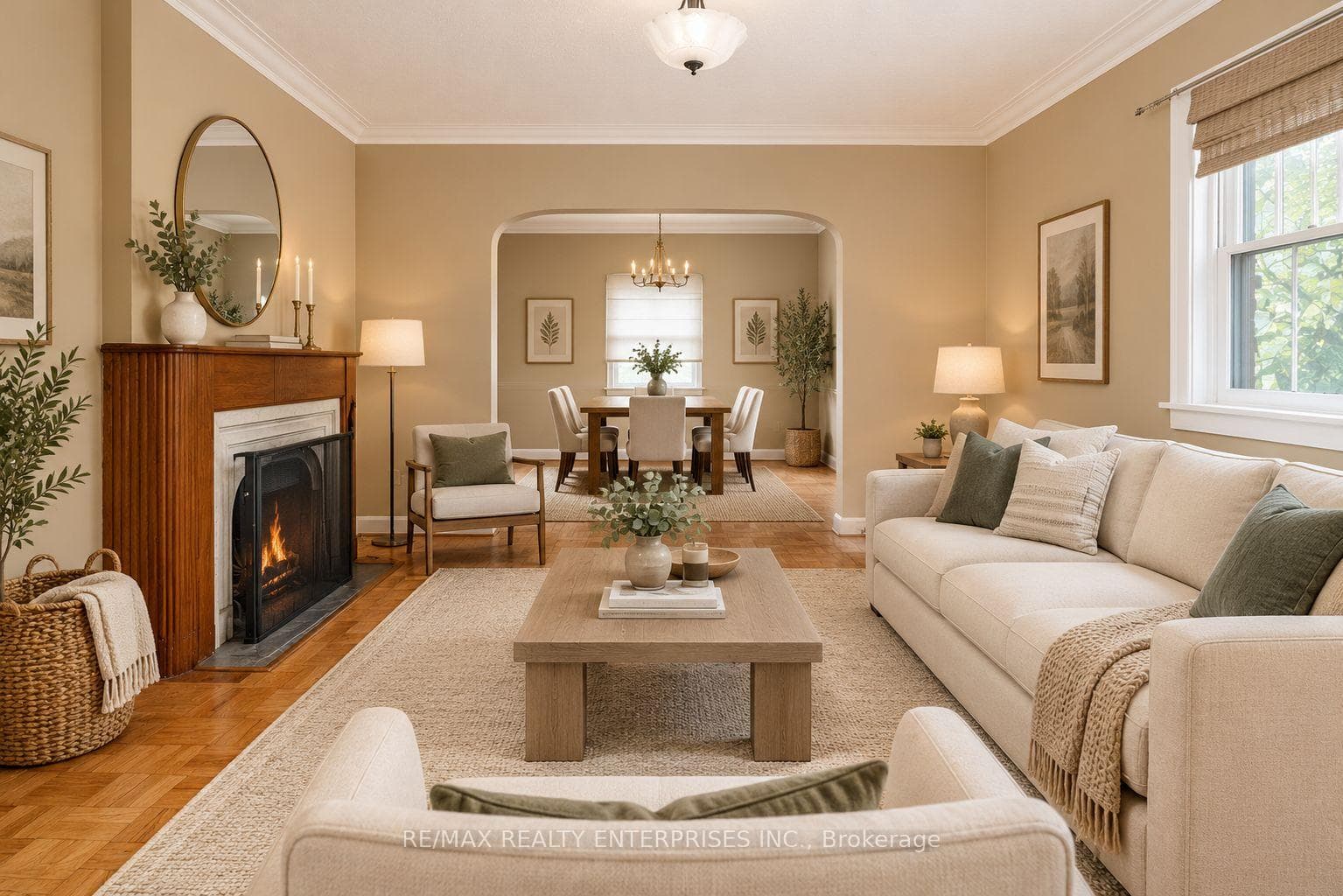 52 Briarwood Avenue, Mississauga, ON L5G 3N6