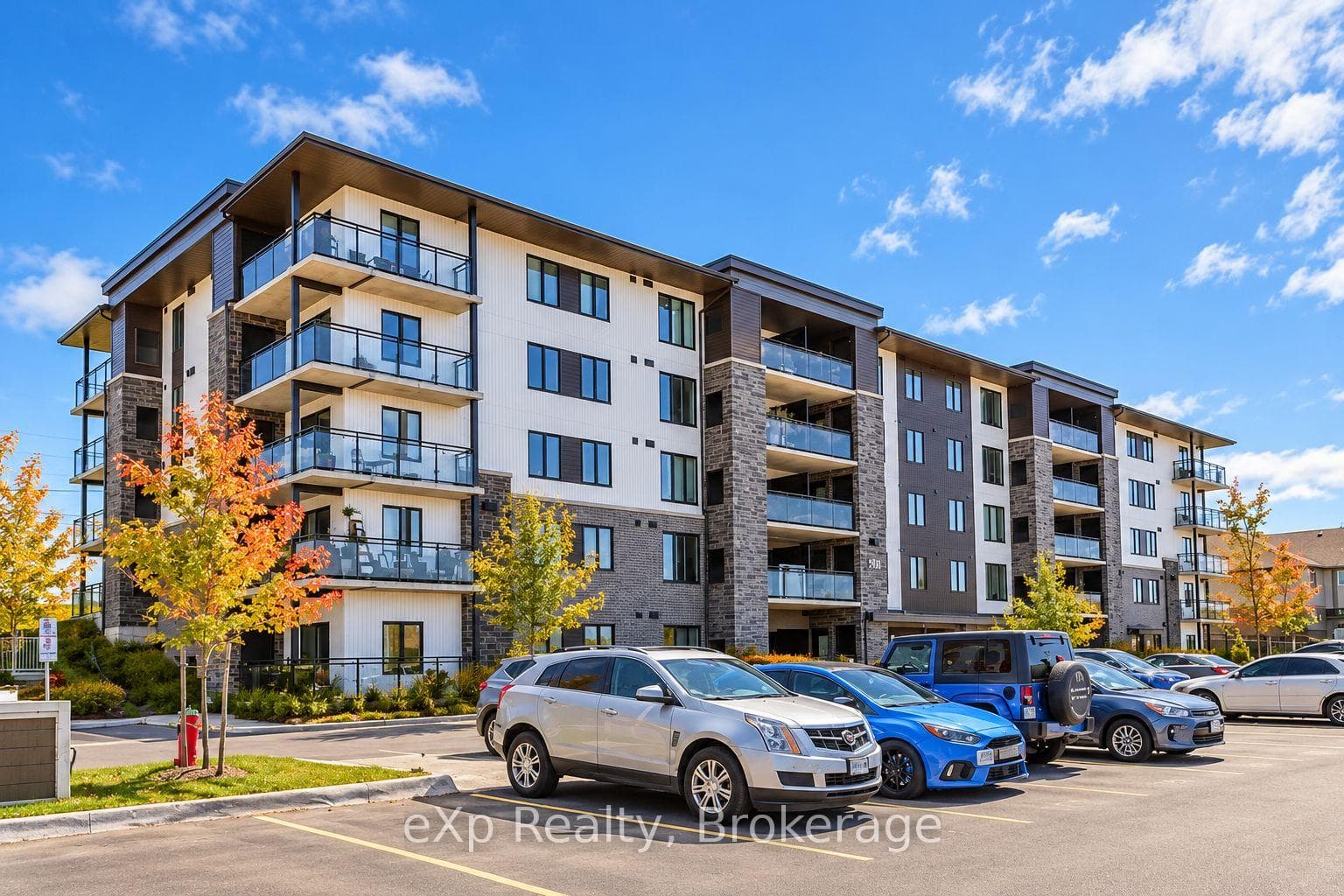 104 Summit Ridge Drive 107, Guelph, ON N1E 0R5