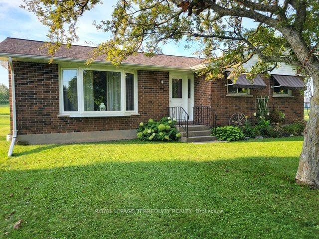 320 Myrtle Road E, Whitby, ON L1H 7K4