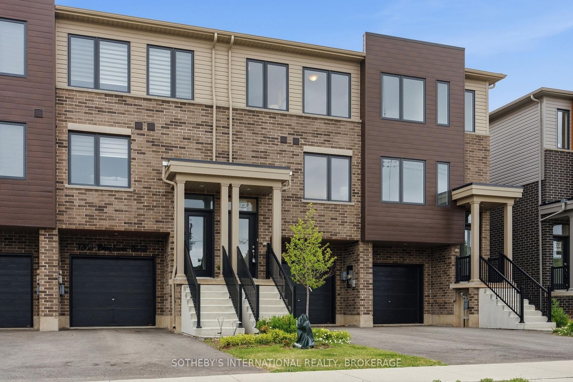 7 Bingham Road, Hamilton, ON L8H 0B5