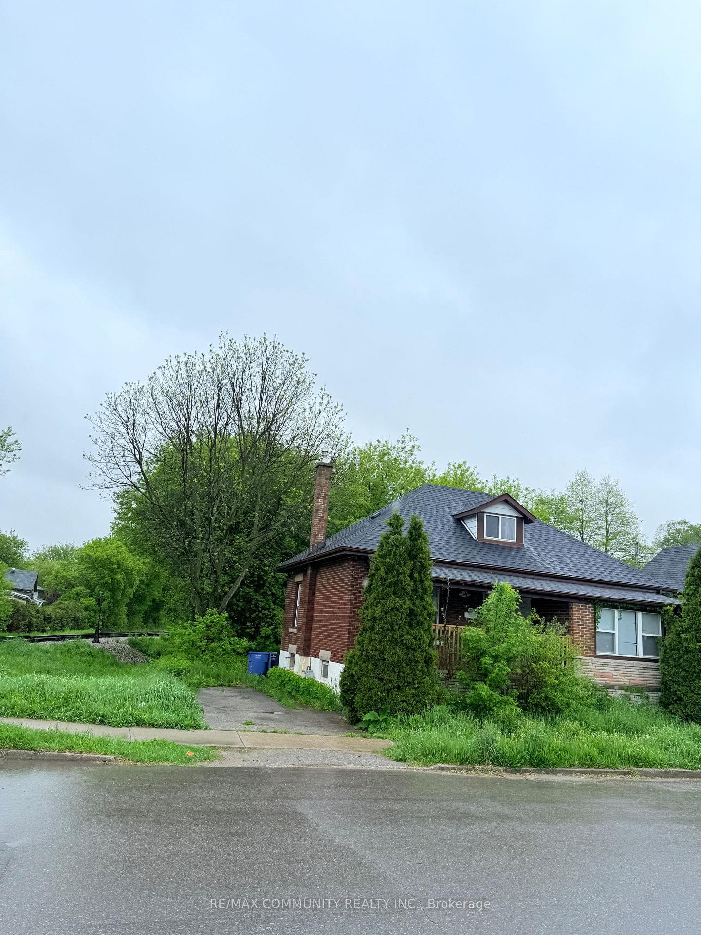 70 Huron Street, Guelph, ON N1E 5L6