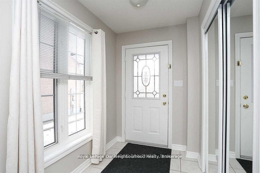 83 Cloughley Drive N, Barrie, ON L4N 9T8