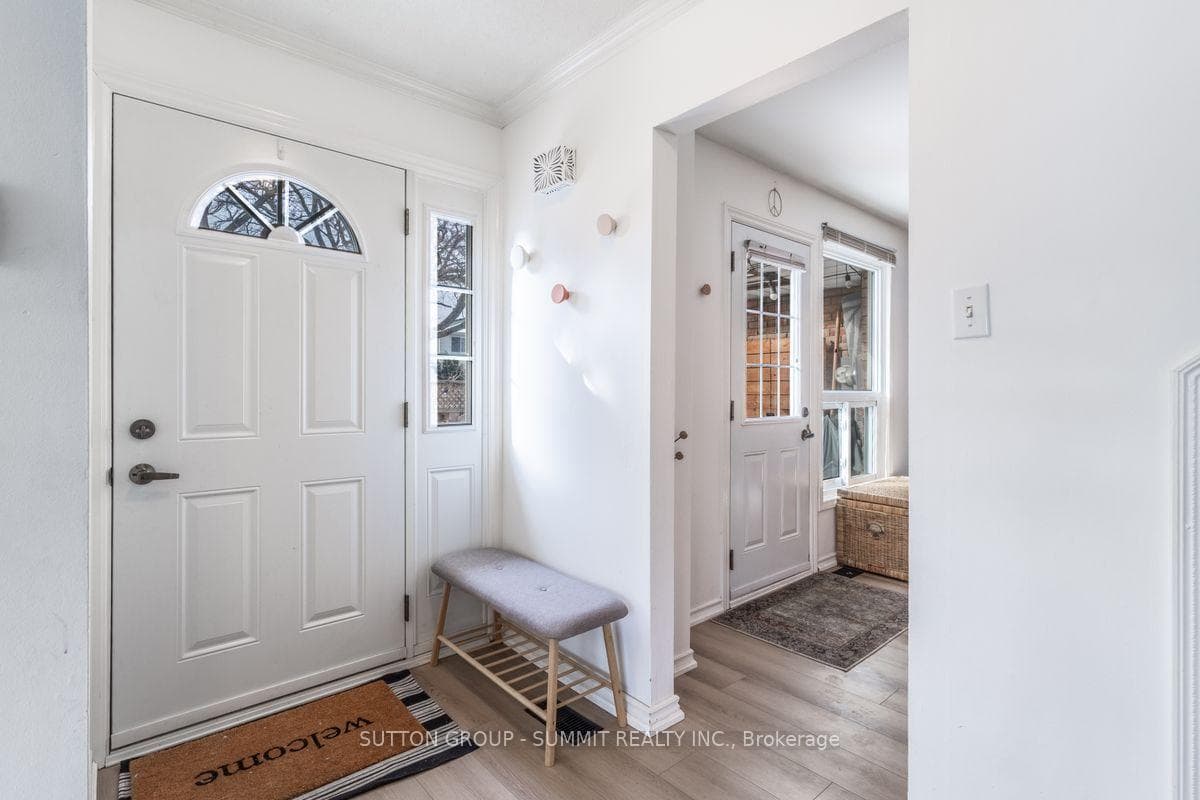 4018 Longmoor Drive 16, Burlington, ON L7L 1X2