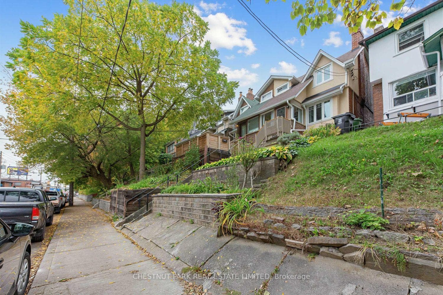 1394 Davenport Road, Toronto, ON M6H 2G9