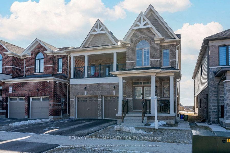 15 Valleybrook Road, Barrie, ON L9J 0L4