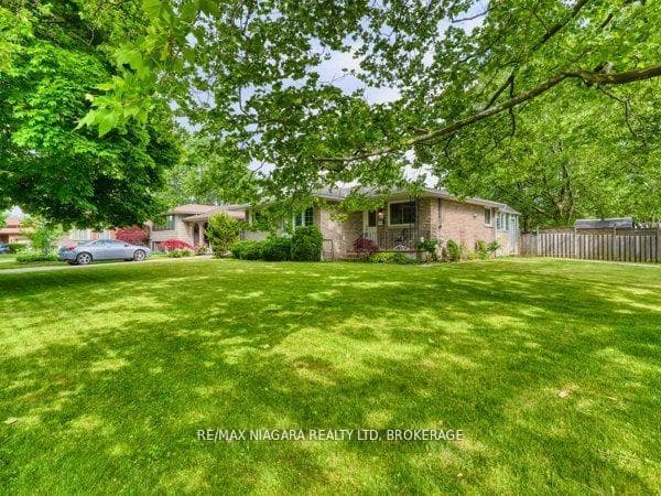 80 Pearce Avenue, St. Catharines, ON L2M 6N5