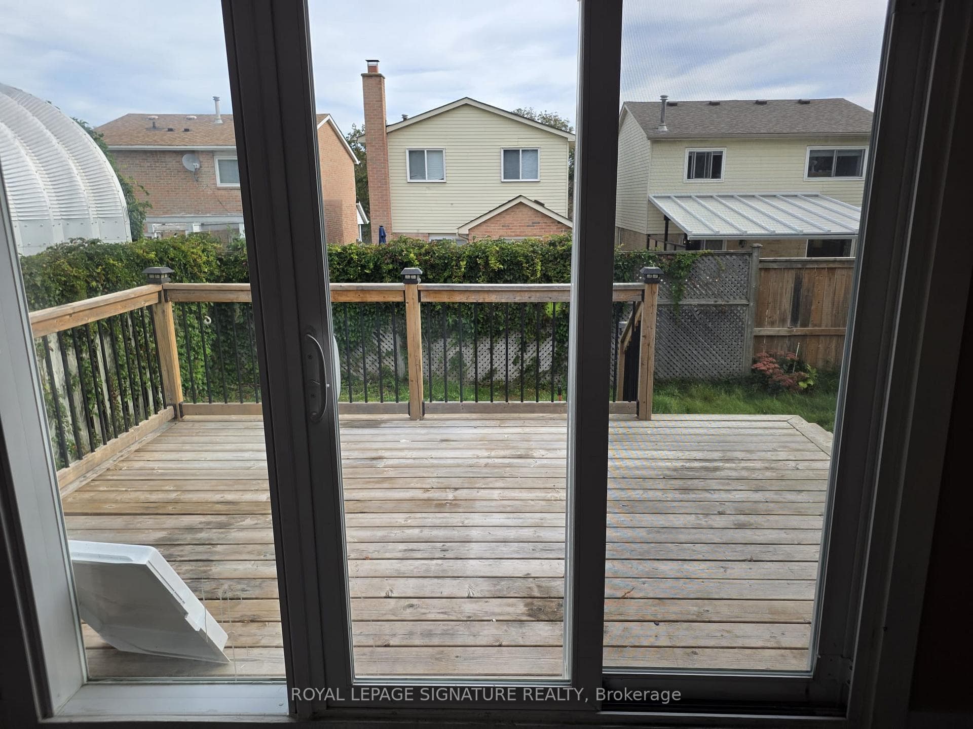 38 Glynn Road Main, Ajax, ON L1S 2C3